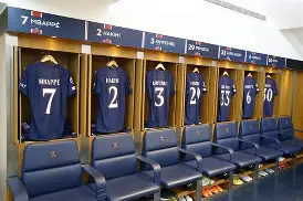 包含法兰克福今夜更衣室发声，志在CBA常规赛名次提升，信心回归，团队化学反应显著的词条-一竞技官方网站